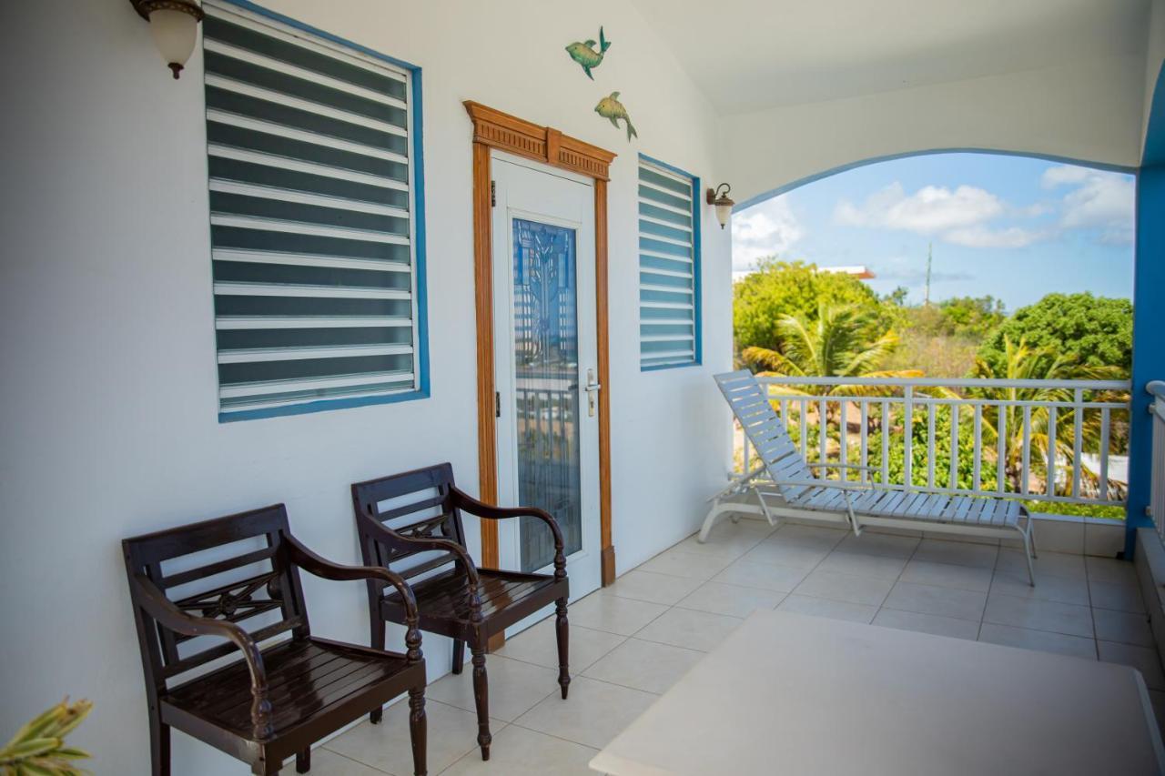 Easy Corner Villas Sandy Ground Village Extérieur photo