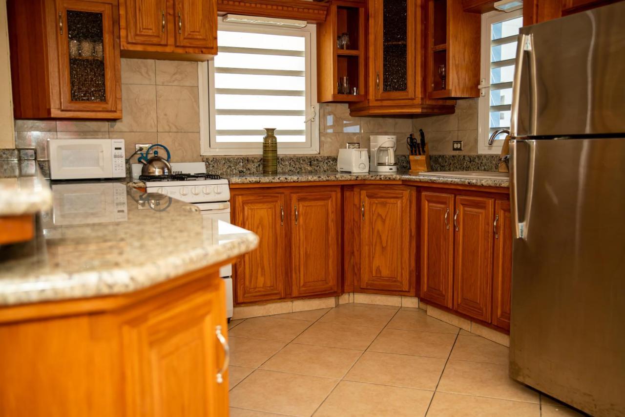 Easy Corner Villas Sandy Ground Village Extérieur photo