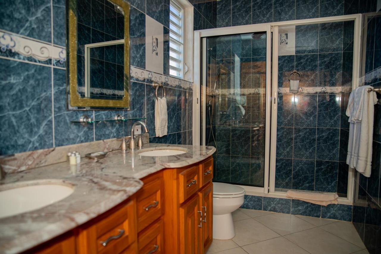 Easy Corner Villas Sandy Ground Village Extérieur photo